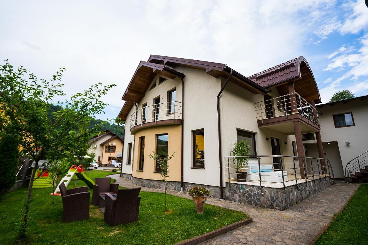 Casa Perla Nordului Hotel Moisei Exterior foto